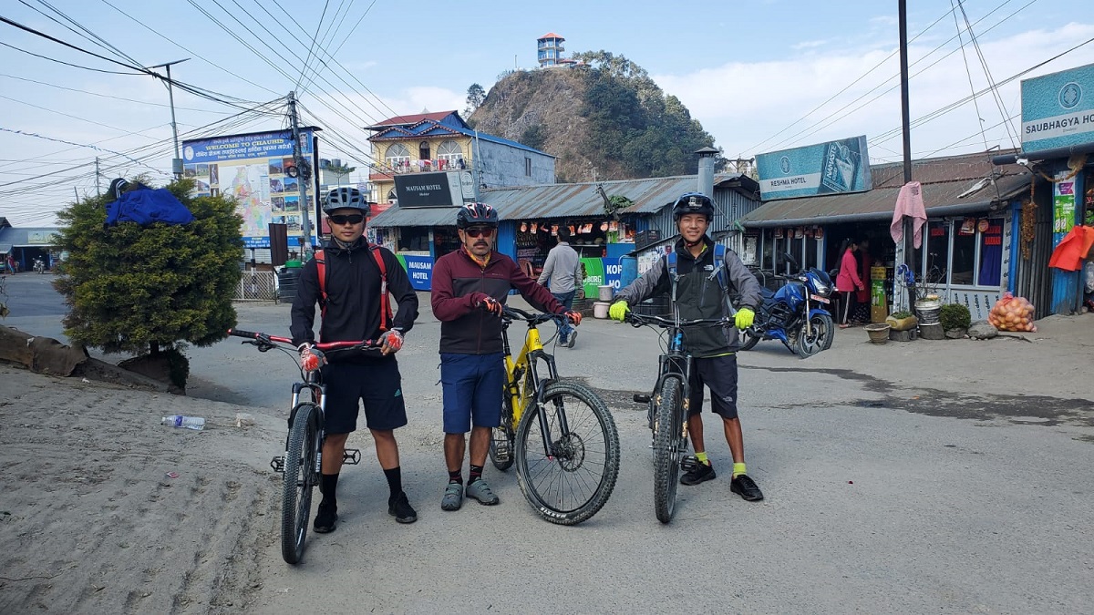 भेडेटारमा। पृष्ठभूमिमा भ्यु-टावर।